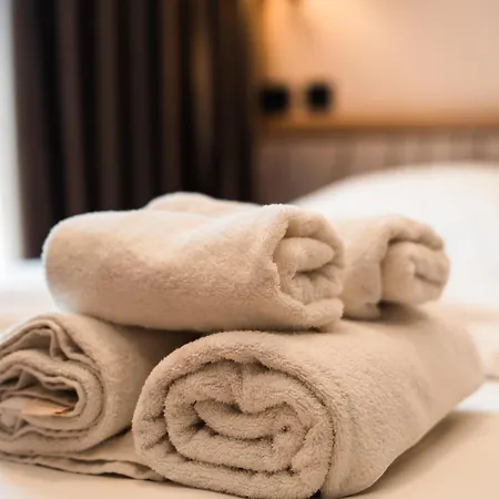 Hotel 196 Palase